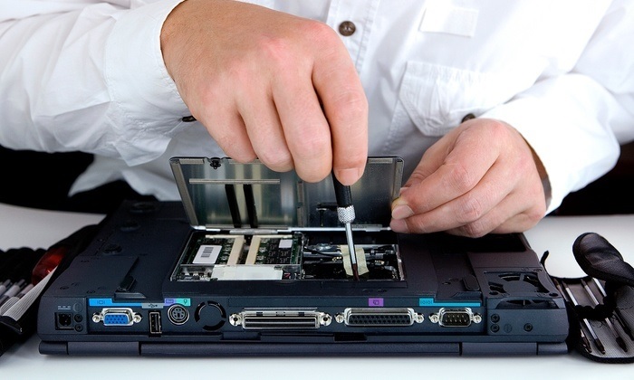 Laptop Repair Near Me in Mumbai - 108 Tech Solutionz